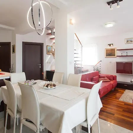 Luxury Lada With A Seaview * Kastela